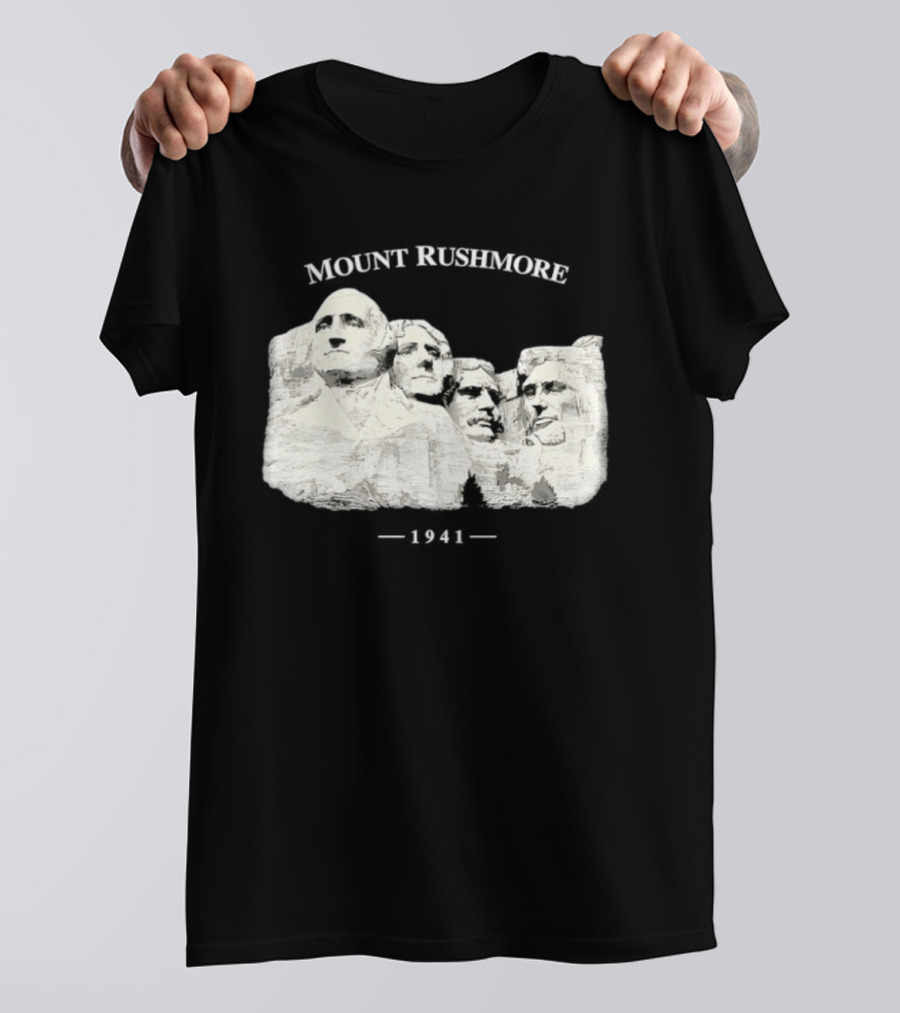 Mount Rushmore National Memorial South Dakota 1941 T-Shirt