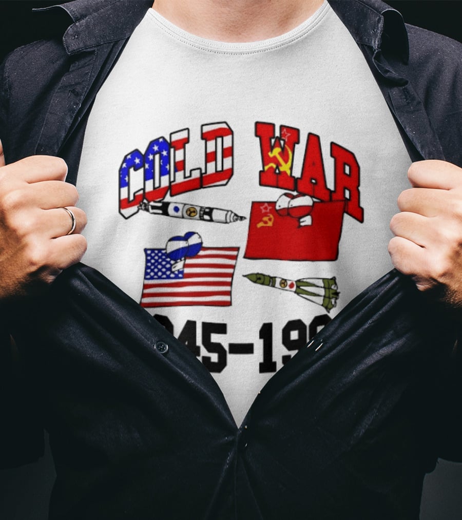 Cold War 1945 1991 American Soviet Rivalry Flags And Rockets T-Shirt