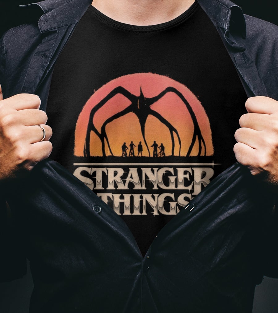 Stranger Things Mind Flayer Sunset Silhouette Scene T-Shirt