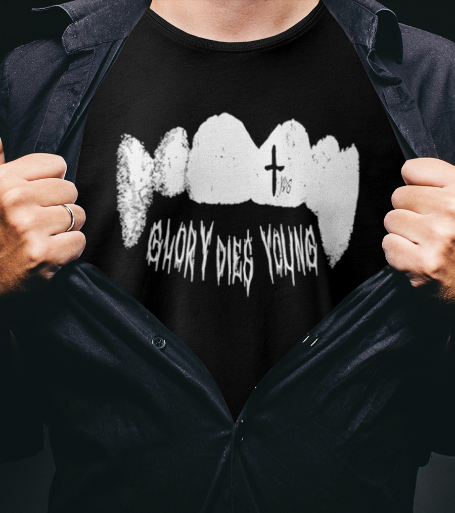YDG Fang Glory Dies Young Teeth Graphic Cross T-Shirt