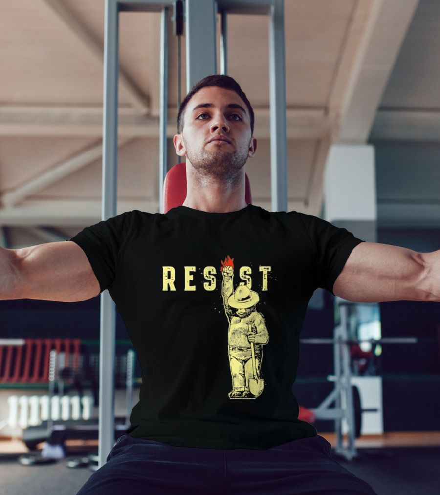 Protect Our National Parks Bear Resist Fist Fire Shovel T-Shirt