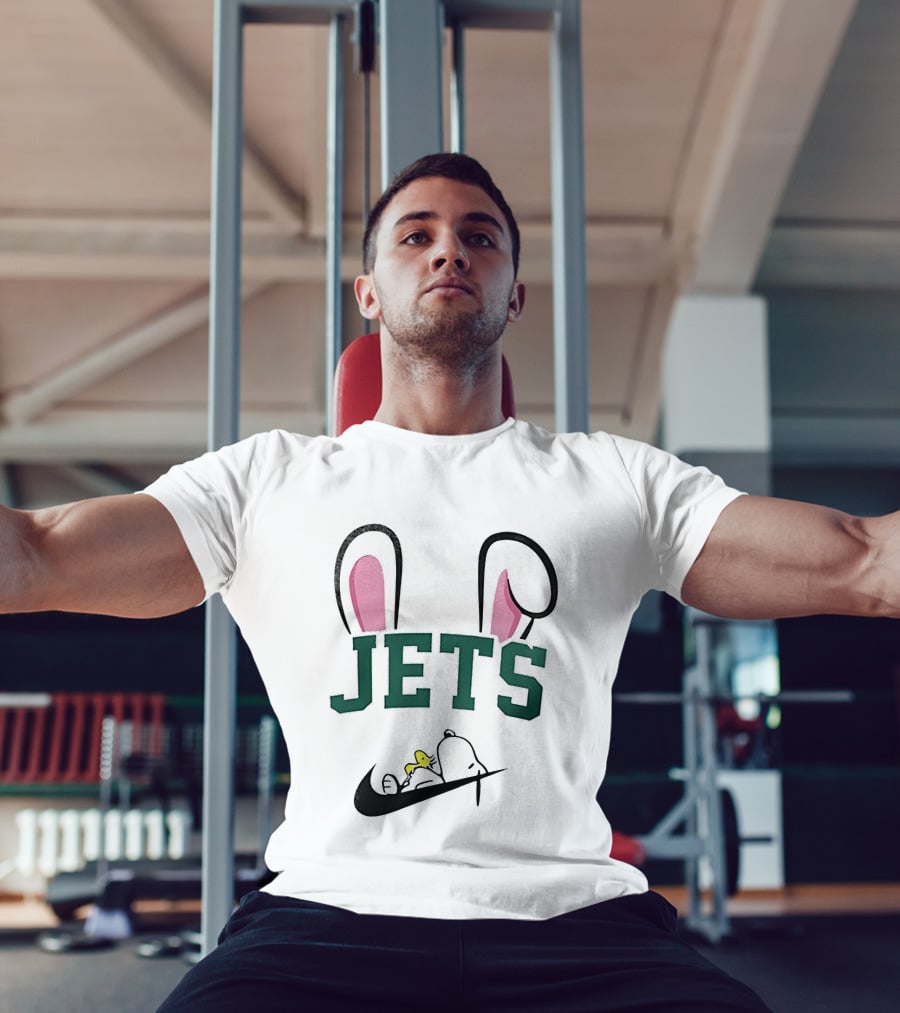 New York Jets Snoopy Peanuts Easter Bunny Ears T-Shirt