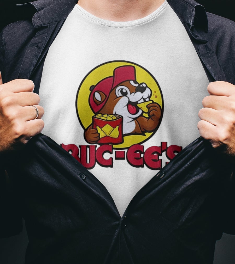 Buc Ee's Beaver Eating Snack T-Shirt
