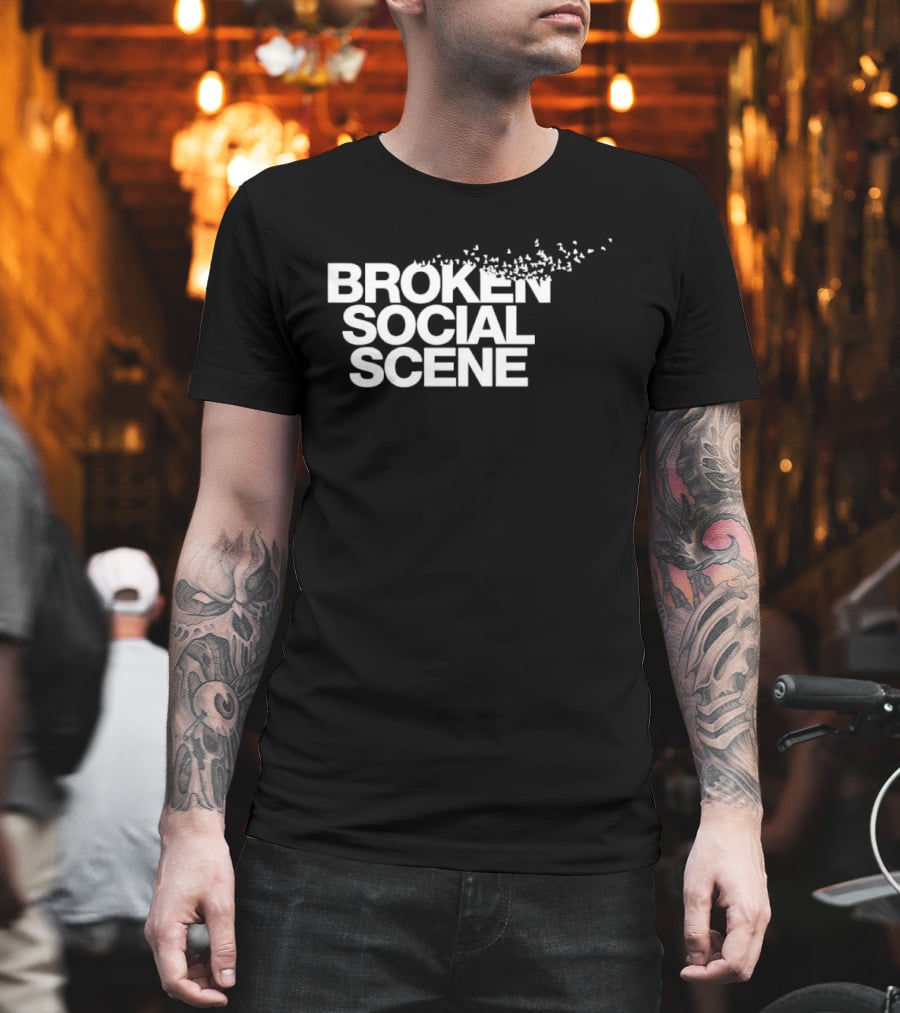 BROKEN SOCIAL SCENE Text With Fragmented Effect T-Shirt