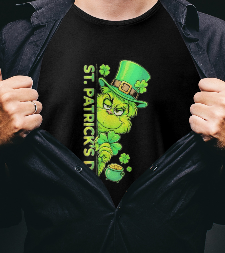 St. Patrick's Day Grinch With Leprechaun Hat And Gold Pot T-Shirt