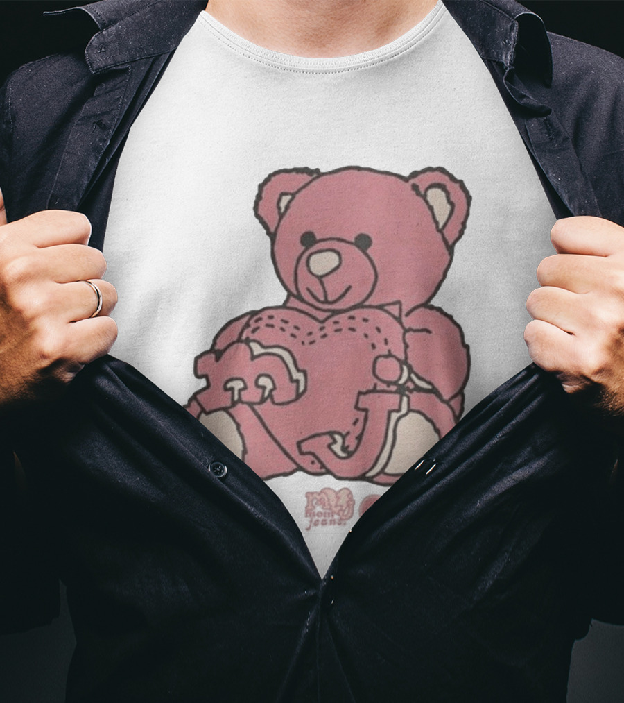 Mom Jeans Pink Bear Heart Honey T-Shirt