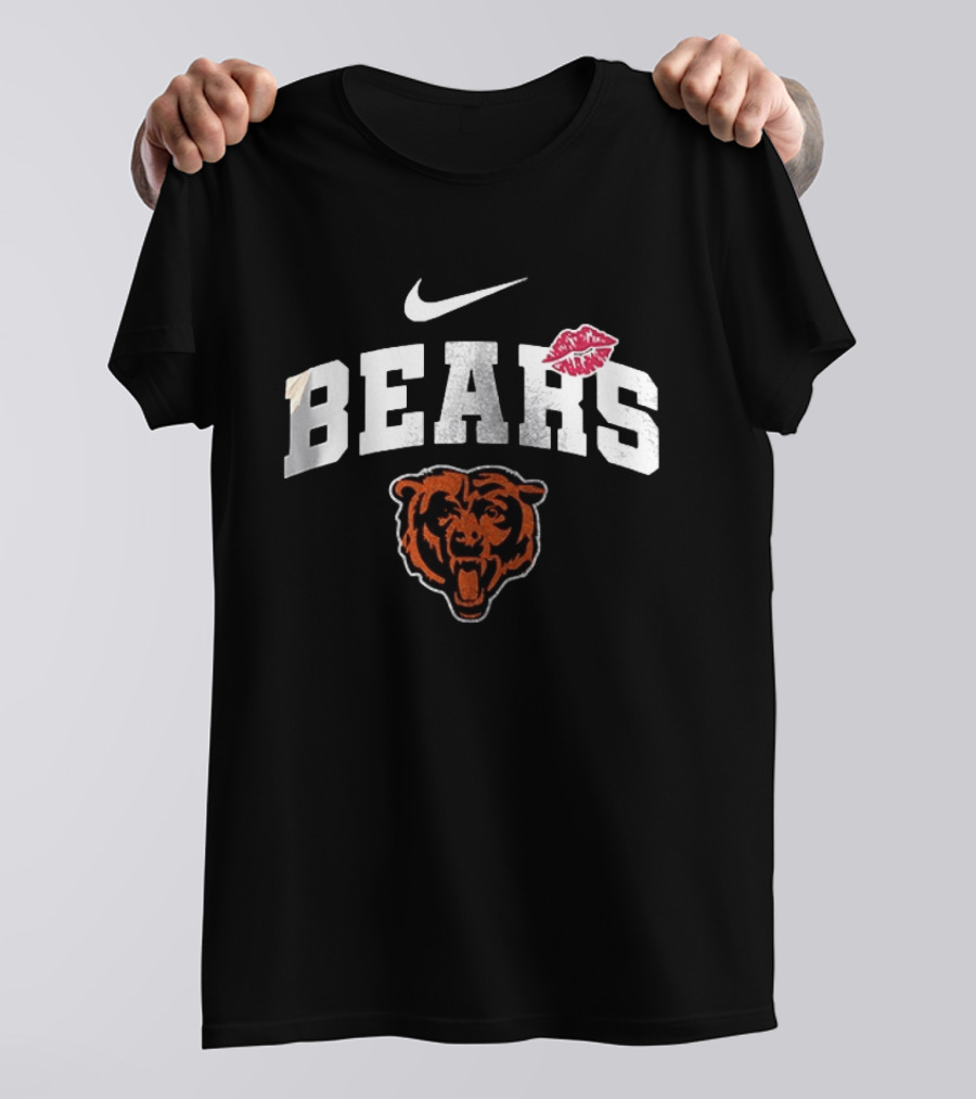 Nike Chicago Bears Lip Print Kiss Fan T-Shirt
