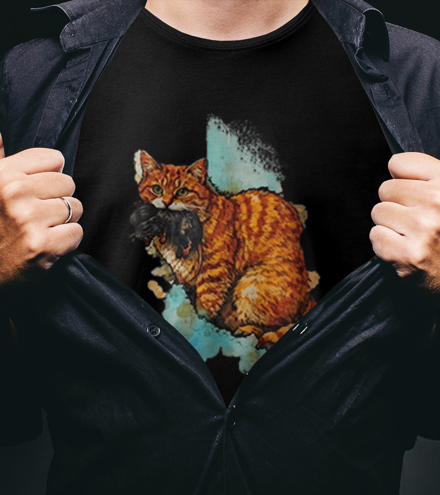 Iran Map Orange Tabby Cat With Mouse T-Shirt