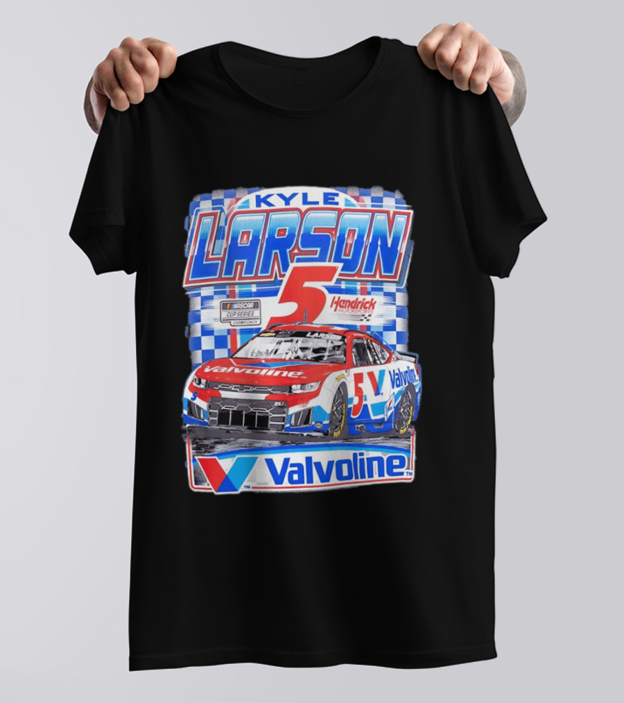 Kyle Larson 5 Valvoline Hendrick Motorsports NASCAR Cup Series Chevrolet Camaro ZL1 T-Shirt