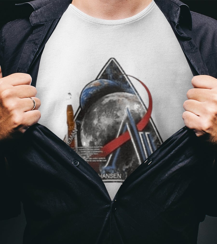 Ron Jon Cocoa Beach FL Artemis II Koch Hansen Moon Mission NASA Spaceship T-Shirt
