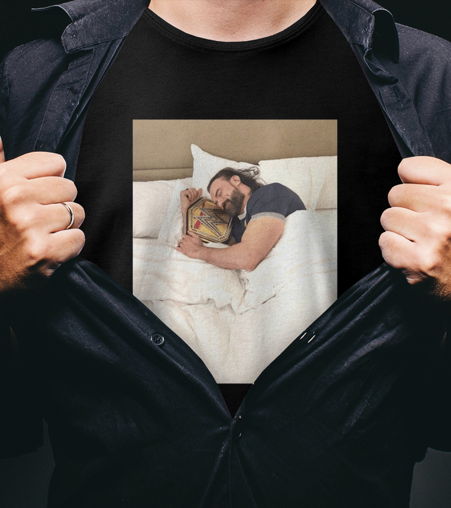 Drew McIntyre WWE Champion Sleeping Image T-Shirt