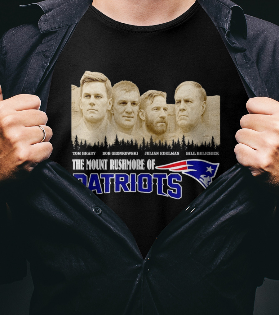 New England Patriots Tom Brady Rob Gronkowski Julian Edelman Bill Belichick Mount Rushmore T-Shirt