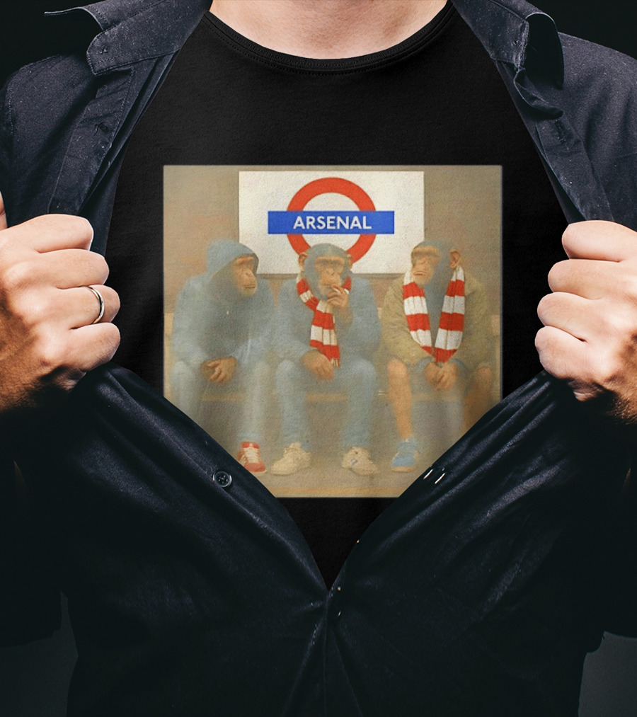 Arsenal Fans Chimpanzee Trio In London Underground Setting T-Shirt