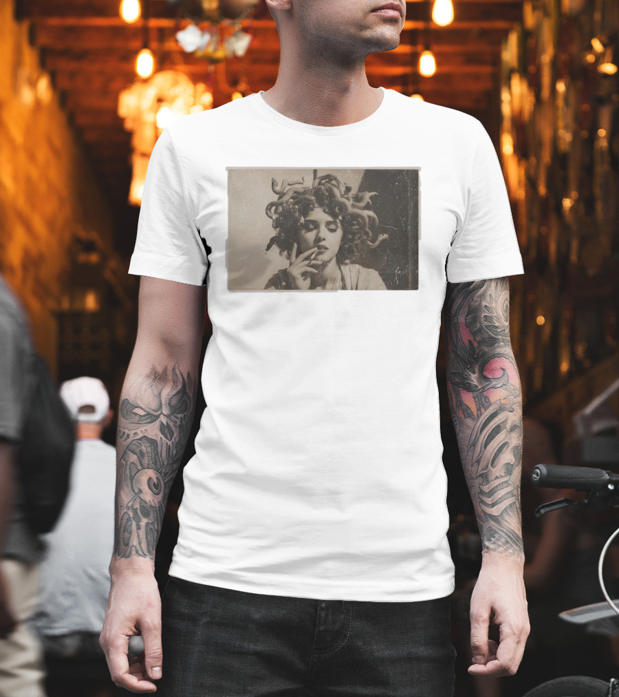 Medusa Smoking T-Shirt