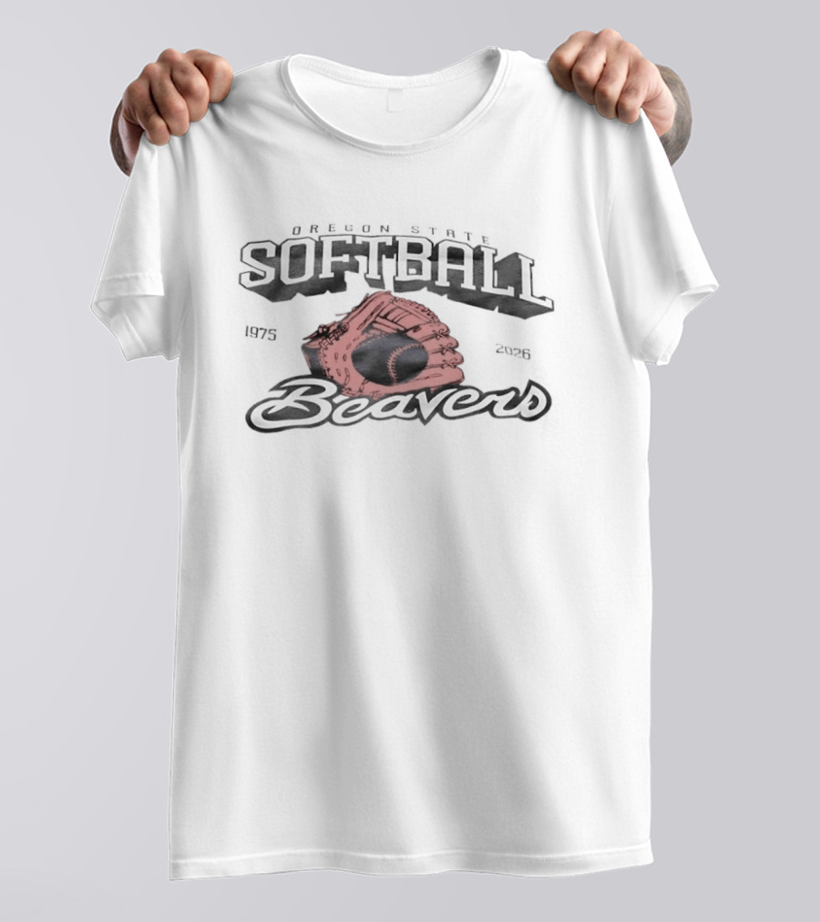 Oregon State Beavers Softball Vintage Glove T-Shirt