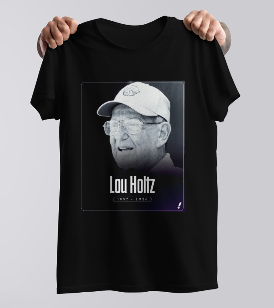 Lou Holtz 1937 2026 Notre Dame Icon Memoriam T-Shirt