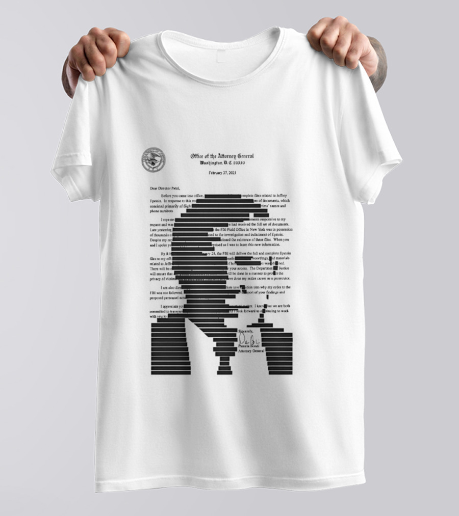 Trump Redactor In Chief Mueller Investigation Report Satire T-Shirt