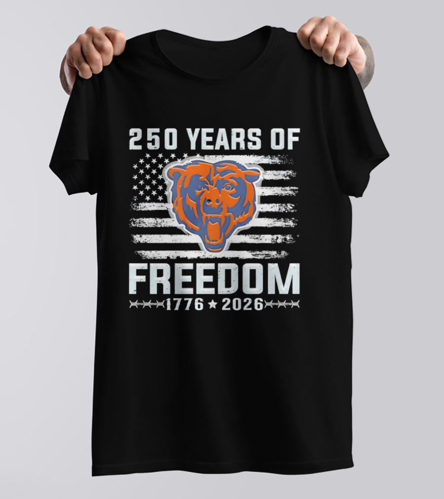 Chicago Bears 250 Years Of Freedom 1776 2026 American Flag T-Shirt