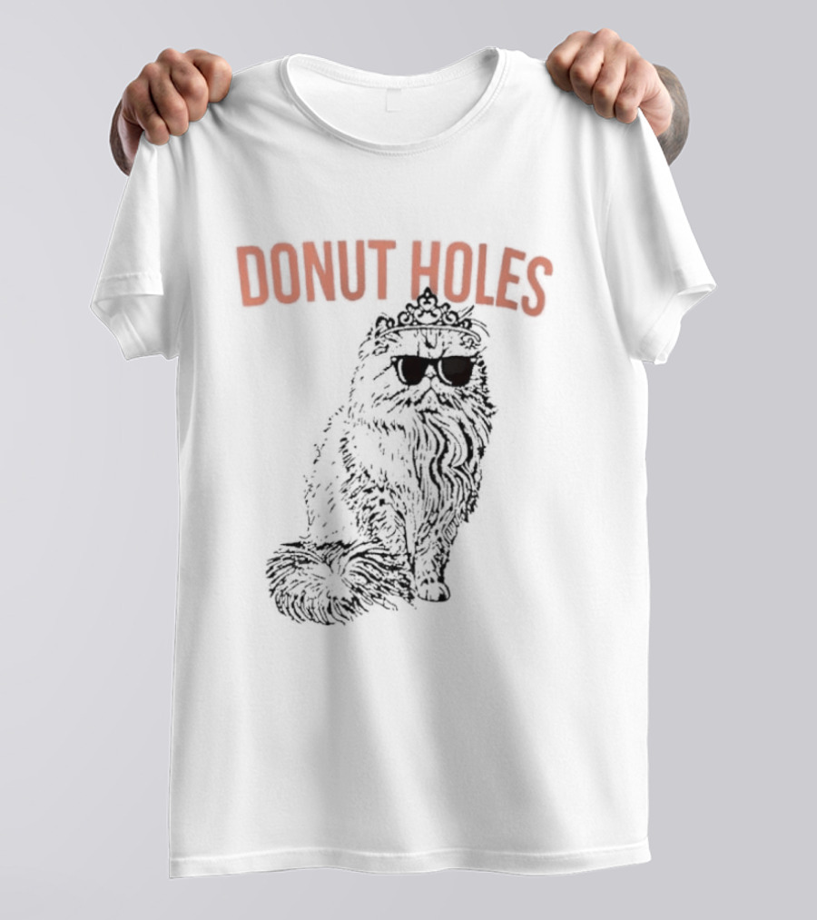 Donut Holes Persian Cat Sunglasses Crown T-Shirt