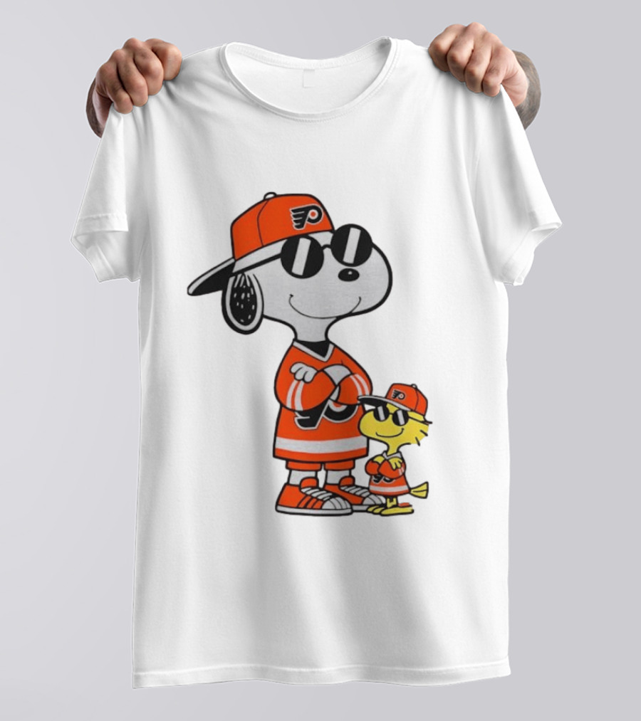 Snoopy Woodstock Philadelphia Flyers NHL Hockey Sunglasses T-Shirt