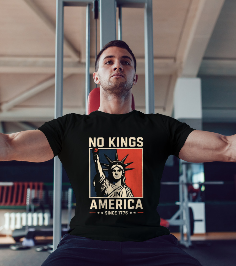 No Kings America Statue Since 1776 Comfort Colors® T-Shirt