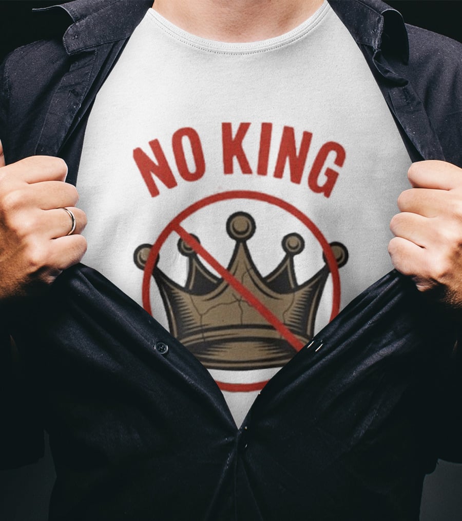 No King Anti Trump Crown Protest T-Shirt