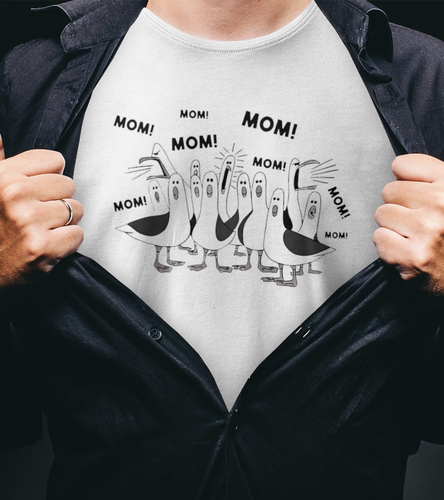 Seagull Mom Mom Mom Mother's Day Mom Repeated Seagull Appeal T-Shirt