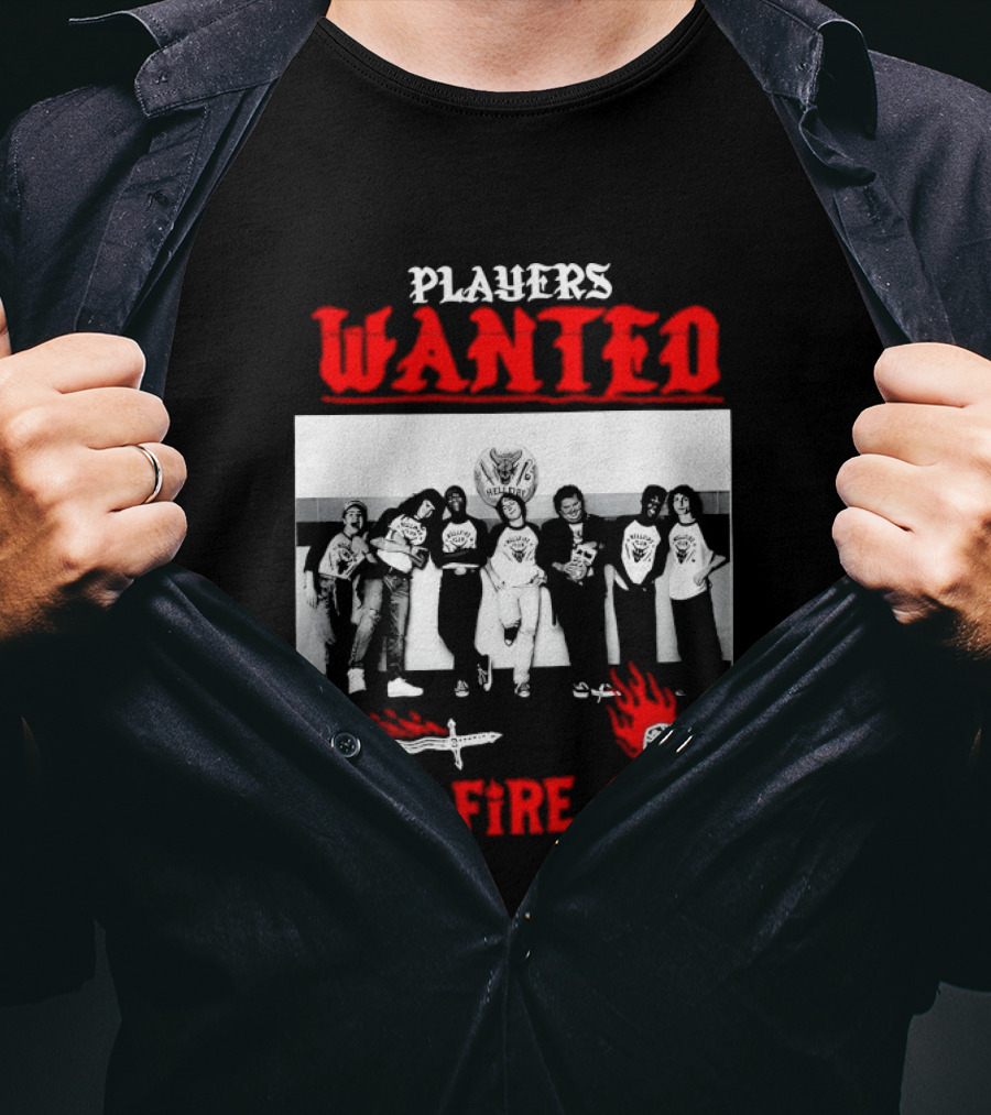Players Wanted Hellfire Club Retro Group Photo Gaming Dungeons Dragons Fantasy T-Shirt