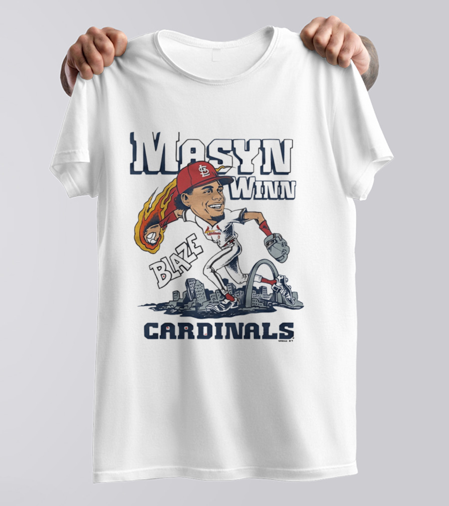 St. Louis Cardinals Masyn Winn Blaze Arch Skyline Caricature T-Shirt
