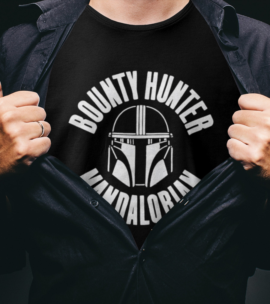 Bounty Hunter Mandalorian Helmet T-Shirt