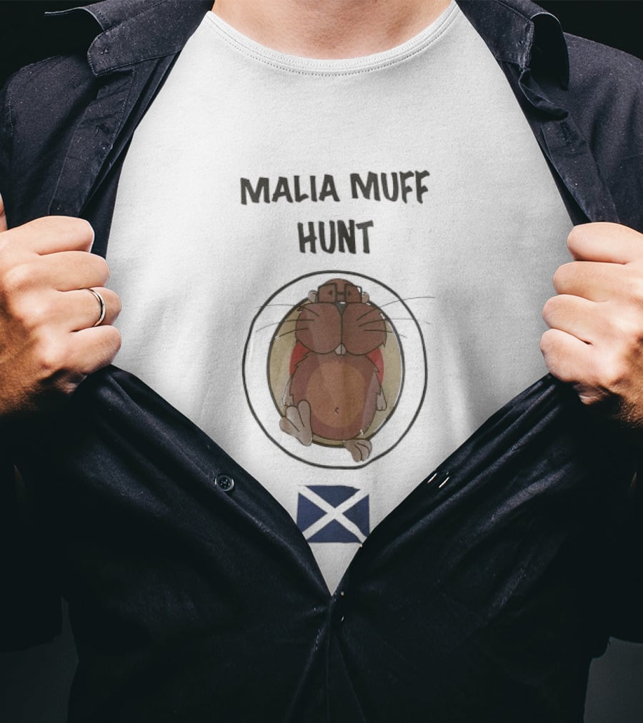 Malia Muff Hunt Scottish Flag Circle Hamster T-Shirt