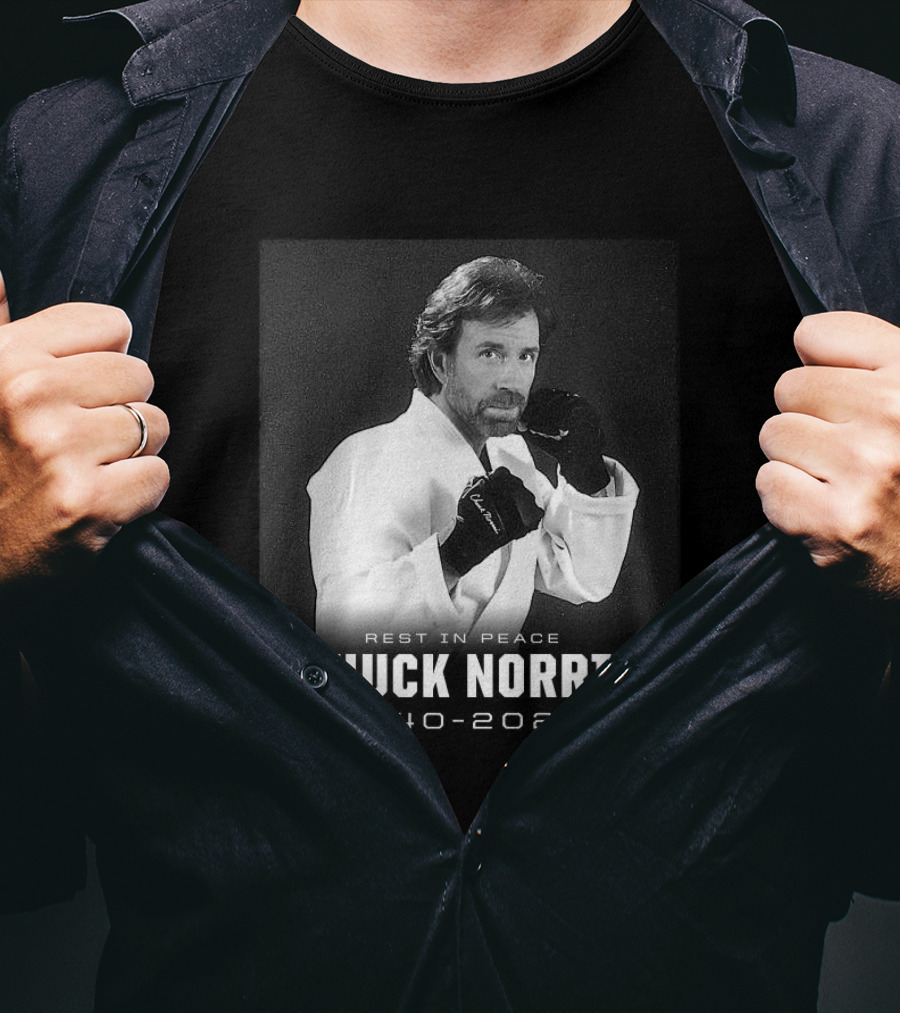 Rest In Peace Chuck Norris 1940 2026 Legend T-Shirt