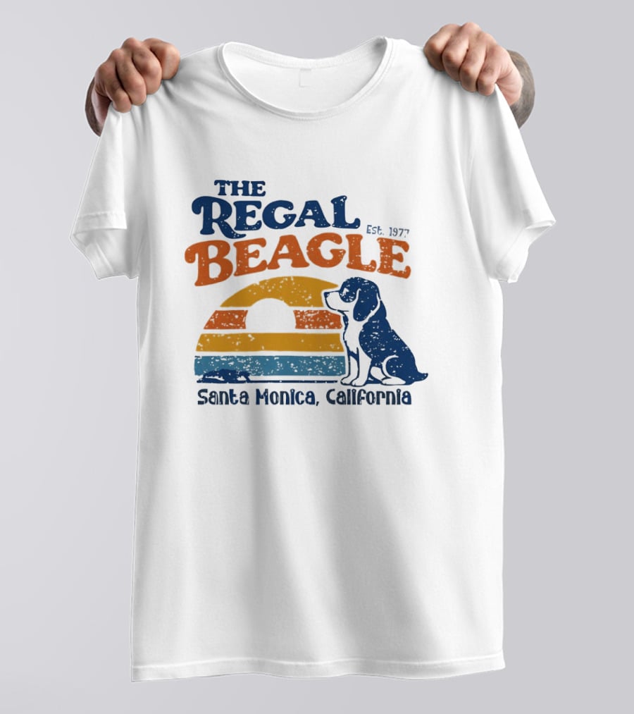 The Regal Beagle Santa Monica California Est 1977 Vintage Sunset Dog T-Shirt