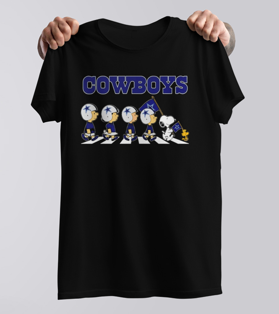 Peanuts Cowboys Snoopy Flag Parade Football Helmet Abby Road T-Shirt