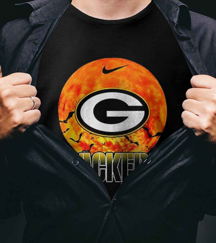 Green Bay Packers Grinch Halloween Season T-Shirt