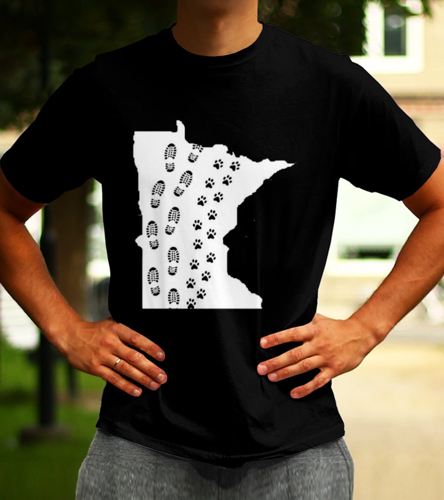Minnesota Map Footprints And Paw Prints Outdoor Adventure T-Shirt