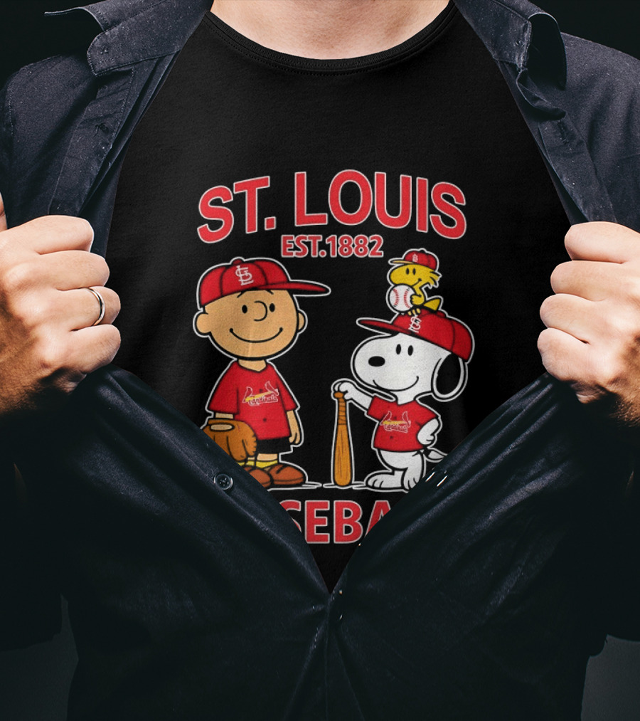 Charlie Brown Snoopy Woodstock St Louis Cardinals Baseball Est 1882 T-Shirt