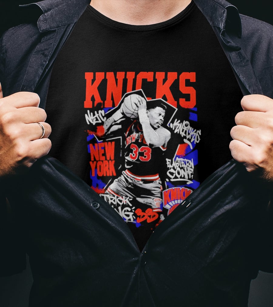 Patrick Ewing New York Knicks Iconic Dunk 33 Legends T-Shirt