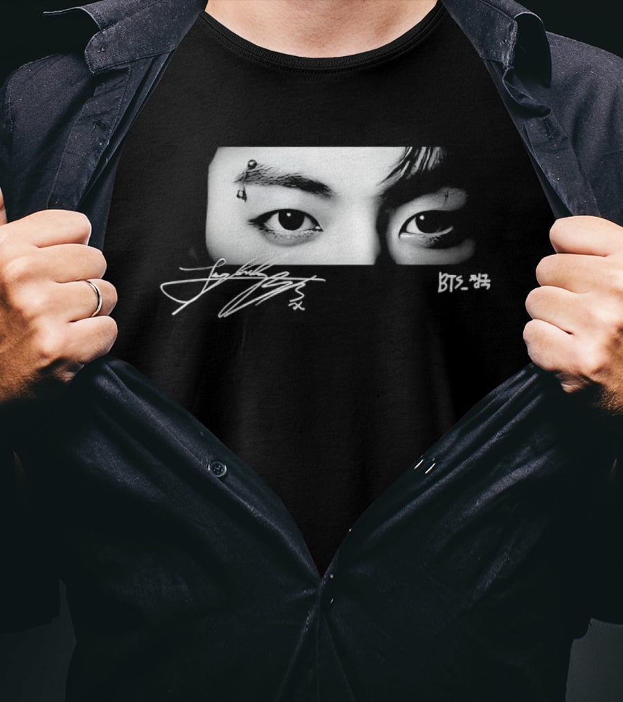 Jungkook Eyes BTS Arirang Tour Apparel K Pop Fandom Fashion T-Shirt