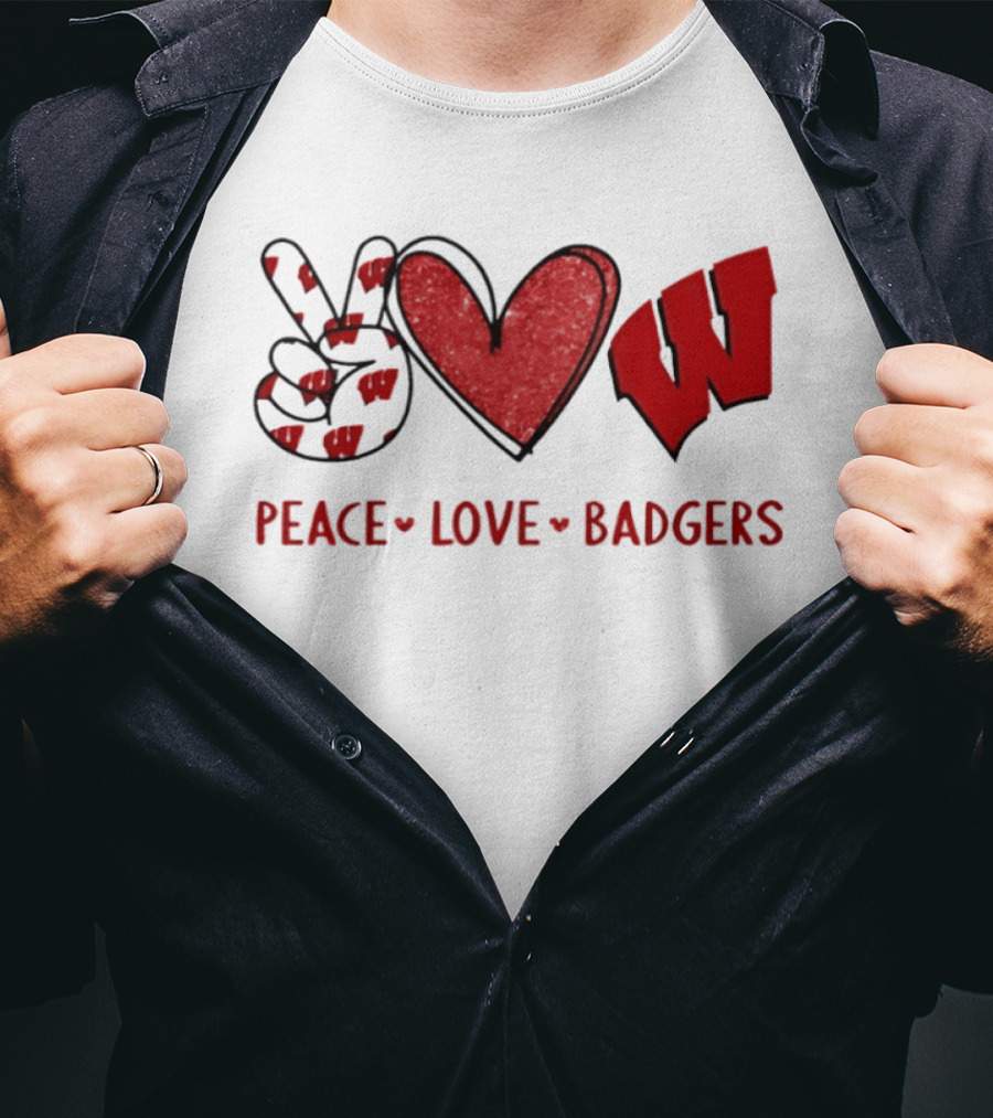 Peace Love Badgers Wisconsin Football Heart Sign T-Shirt