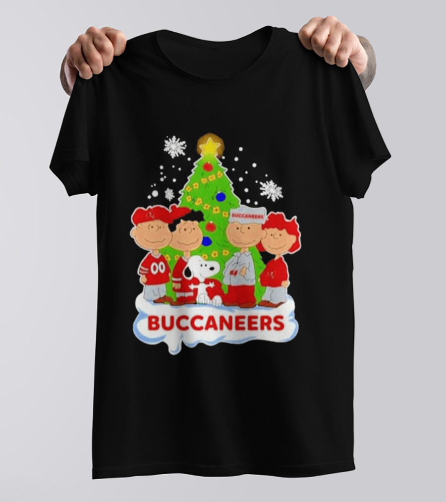 Snoopy Buccaneers Christmas Tree Tampa Bay Peanuts Holiday T-Shirt