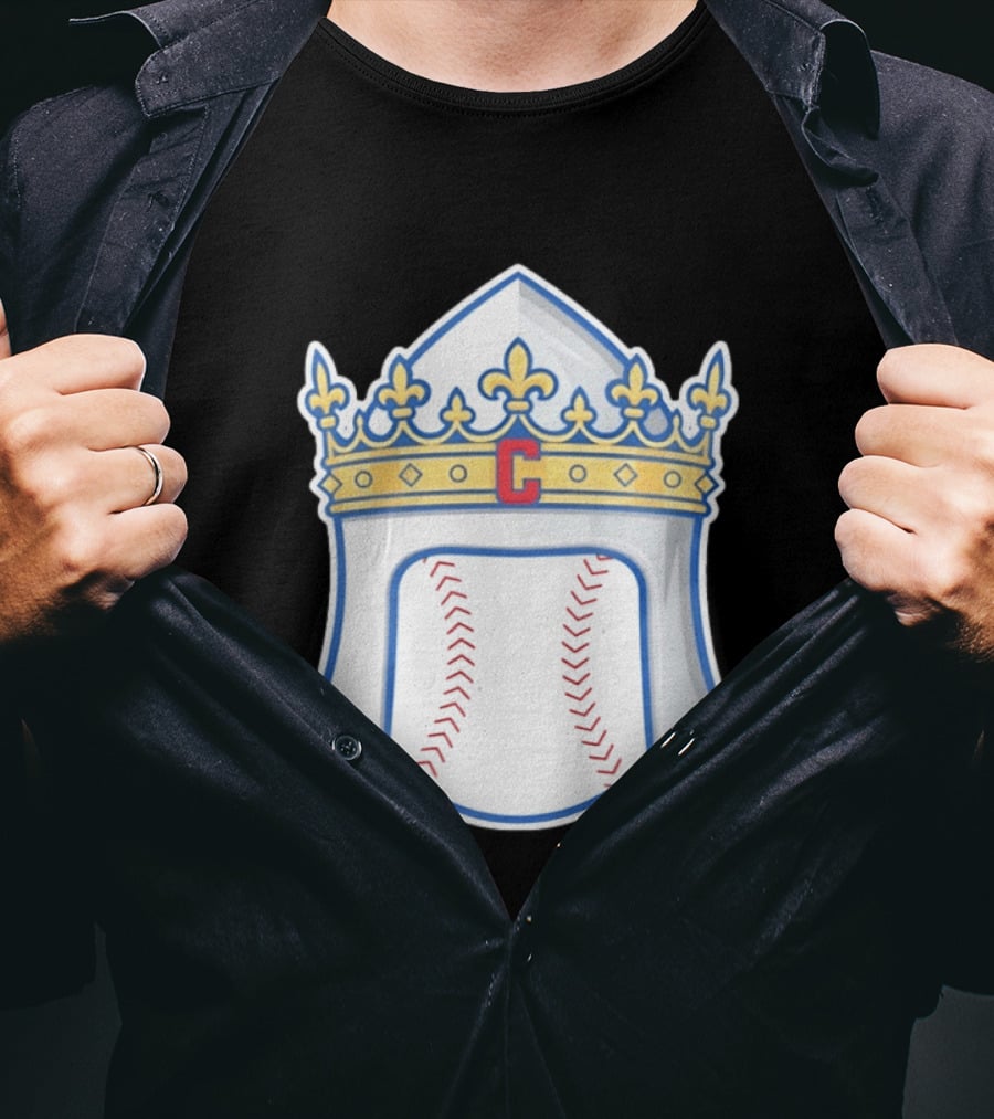 Chicago Cubs Sir Longball Baseball Helmet Crown T-Shirt