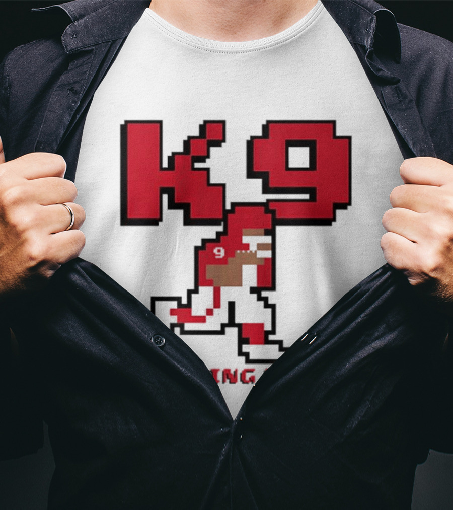 Kenneth Walker III K9 Running Back Pixel Art Kansas City Chiefs T-Shirt