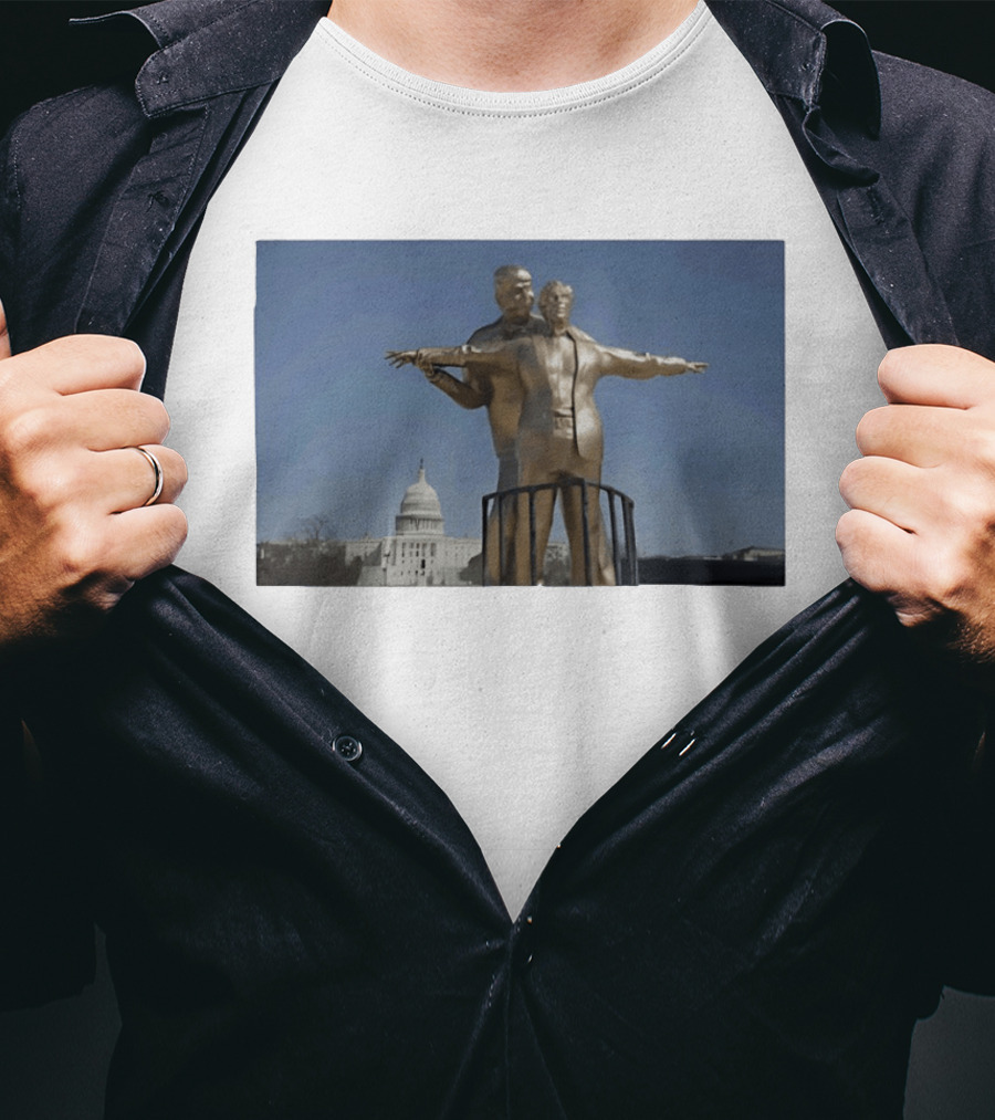 Donald Trump Jeffrey Epstein Titanic Pose White House Sculpture T-Shirt