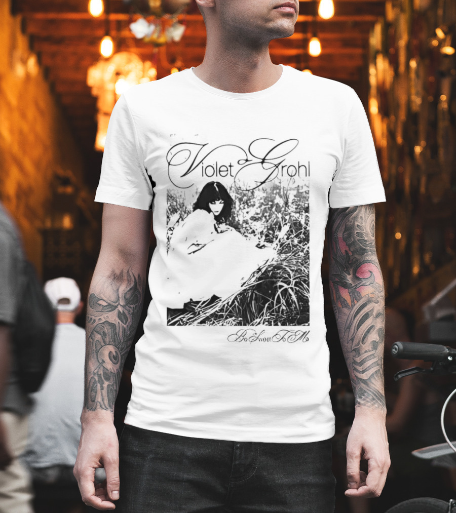 Violet Grohl Be Sweet To Me Photo T-Shirt