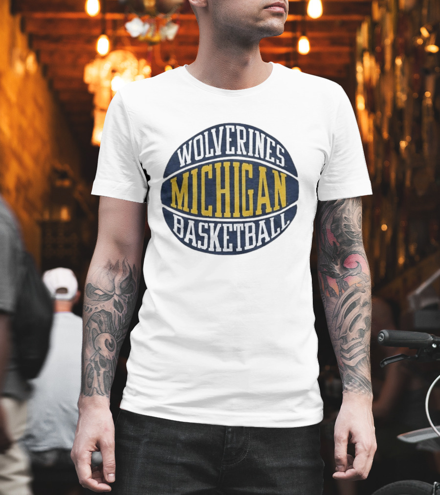 Michigan Wolverines Basketball NCAA Team Circle T-Shirt