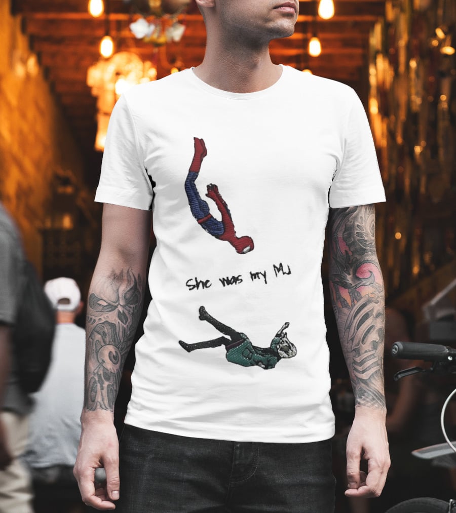 Spider Man She Was My MJ Falling Tribute Scene T-Shirt