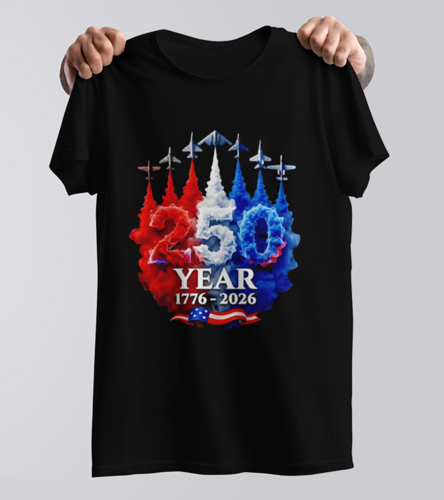 Fighter Jet Leaving A Smoke Trail 250 Years American 250th USA Patriotic 4th Of July T-Shirt