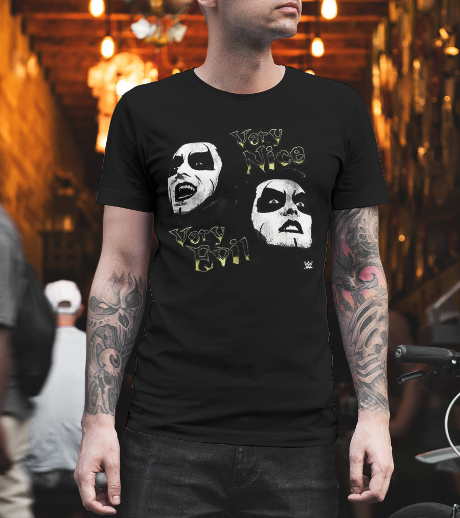 Danhausen WWE Very Nice Very Evil Grunge Face T-Shirt