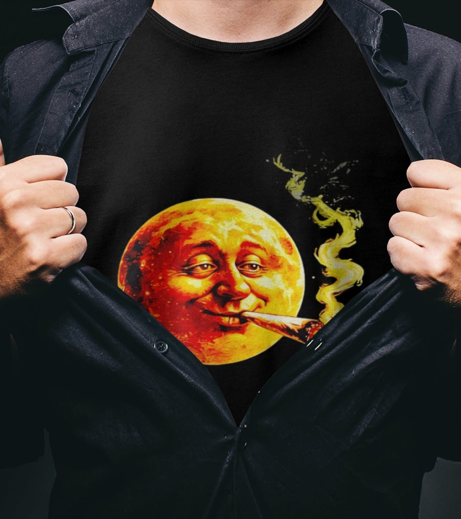 Moon Face Smoking Weed Blunt Lunar Smokers Club T-Shirt